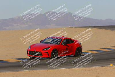 media/Dec-03-2023-Speed Ventures (Sun) [[63e011f1de]]/5-Green Group/Session 1 (Turns 9 and 10)/